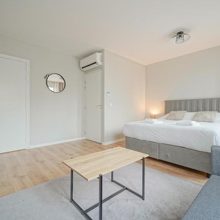 ホテル Trianon Saint Ouen エクステリア 写真